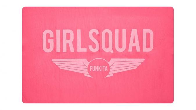 Полотенце FUNKITA - GIRL SQUAD